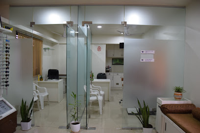 Dr Richa's Eye Care