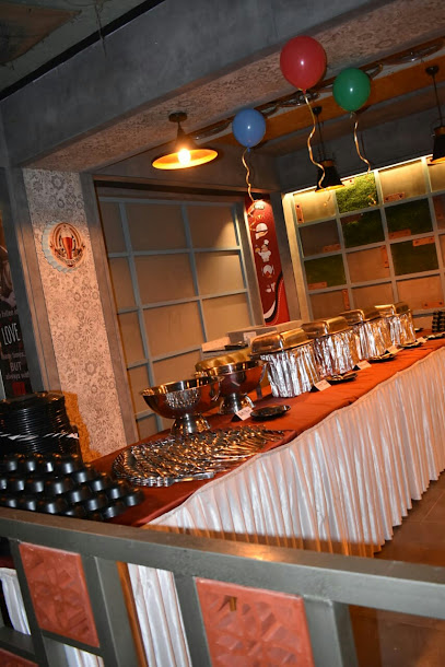 Seven Treats family Restaurant & Bar